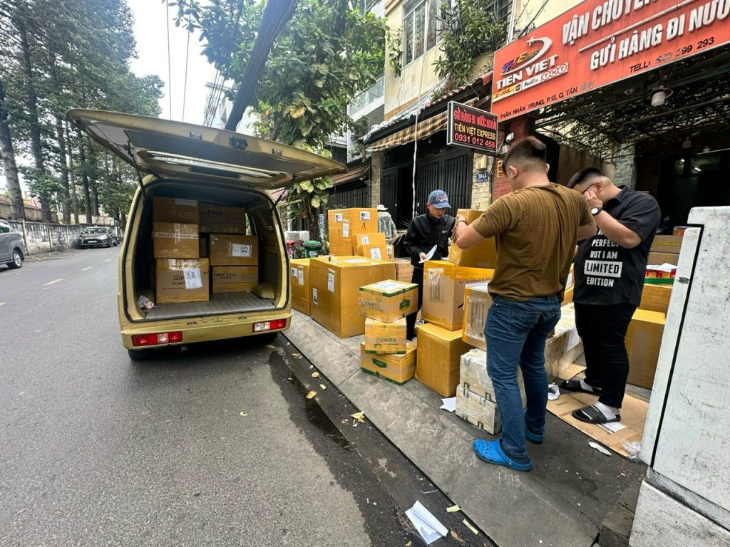 Gửi Hàng Đi Úc Mất Bao Lâu? 4 Đơn Vị Gửi Hàng Đi Úc Uy Tín Đơn vị gửi hàng đi Úc Tiến Việt Express