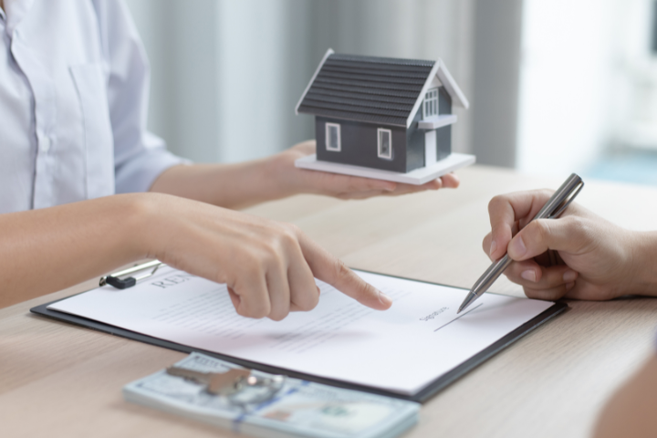 Dịch vụ Gửi Hàng Đi Anh giá rẻ, an toàn, nhanh chóng Thủ tục hải quan khi gửi hàng đi Anh