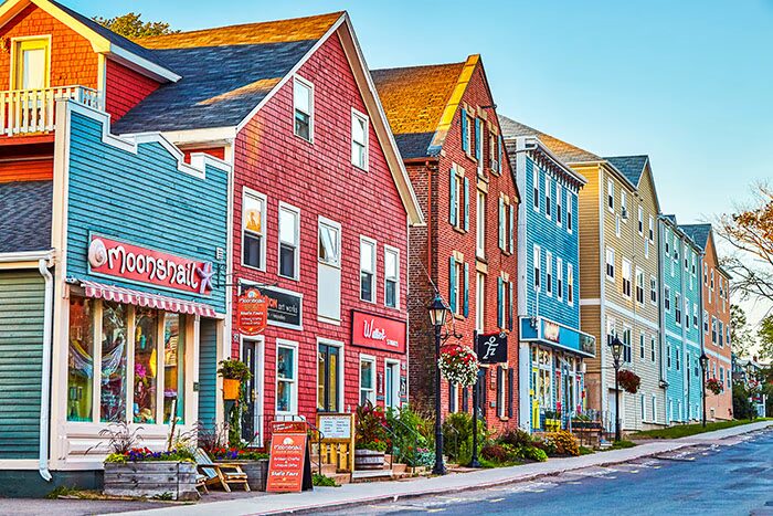 Canada có bao nhiêu tiểu bang? Các tiểu bang của Canada